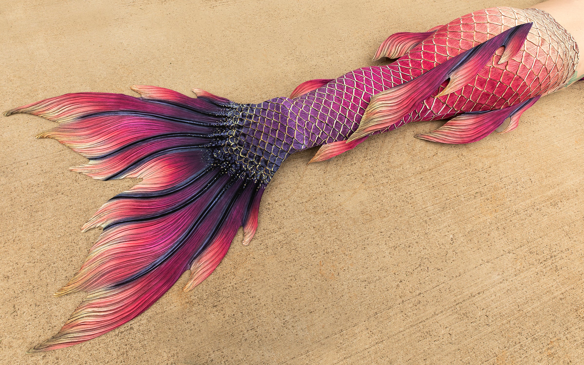 Finfolk Fabric Tail Review | FinFolk Fabric Tail Swim – MAHZGY