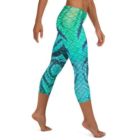 Jellyfish Jungle Capri Leggings